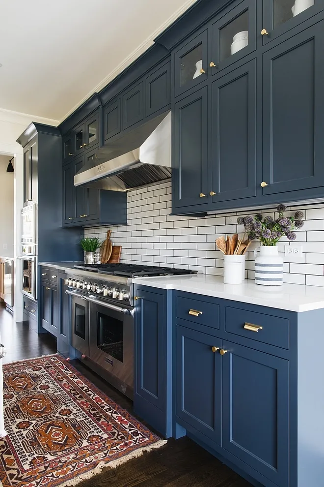 How to paint your kitchen cabinets with simple preparations and steps
